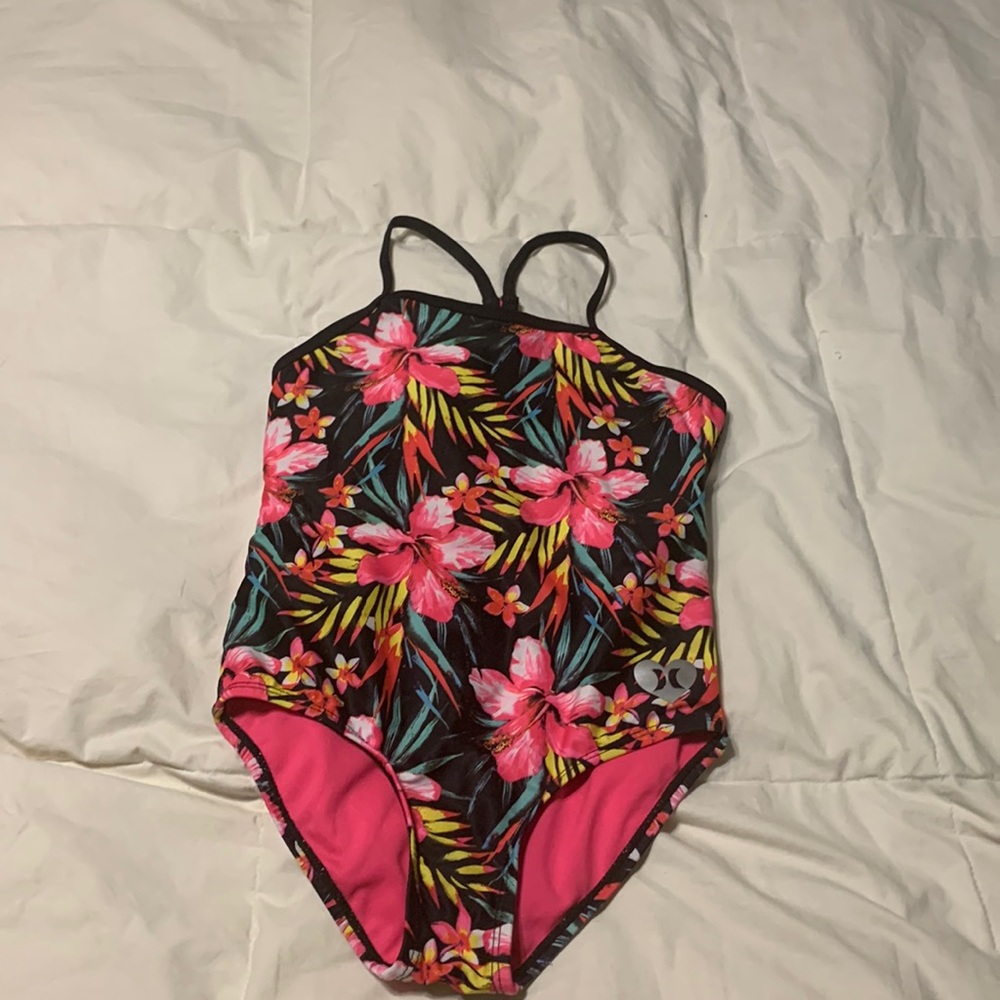 Cute girls one piece Hurley swimsuit